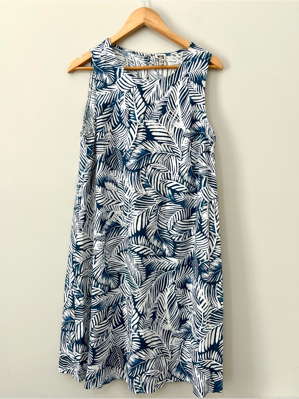 Anne Klein Blue White Tropical Palm Leaf Sleeveless Shift Dress Size 10 Linen